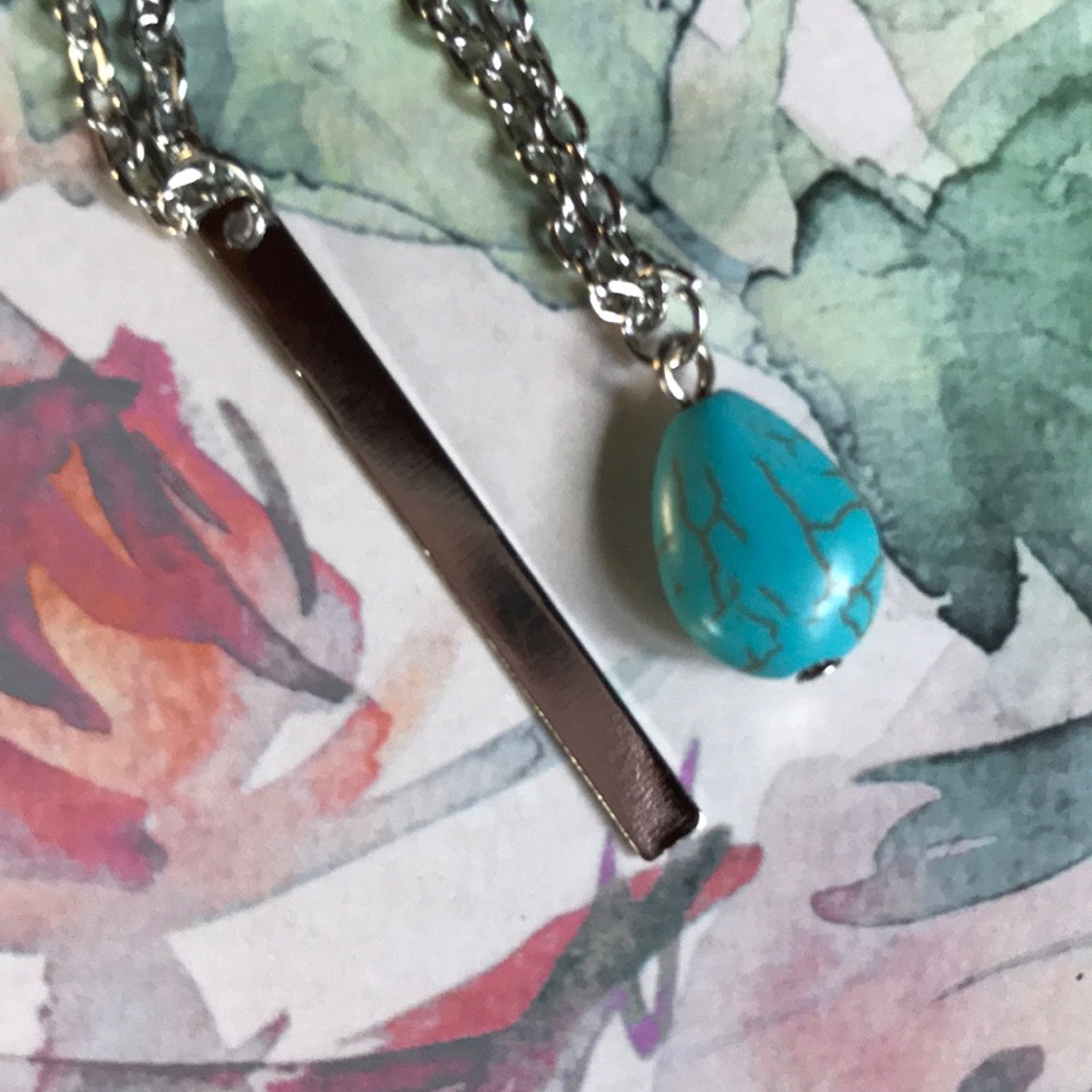 New! Double Chain Howlite Bar Necklace - Picture 3 of 7